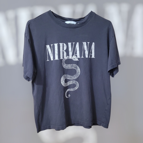 H&M Charcoal Nirvana Snake Tee - Picture 1 of 5